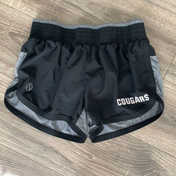 Custom Shorts‎ - Picture 1 of 5